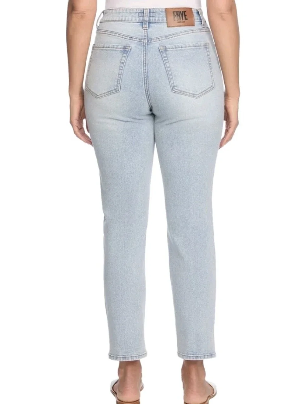 Frye High-Rise Cuffed Crop Plus Size Jeans in Stevie Light Wash - Size 14/32